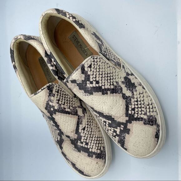 Steve Madden Cream & Grey Snake Print Faux Leather Platform Sneakers 8.5 - Picture 2 of 10